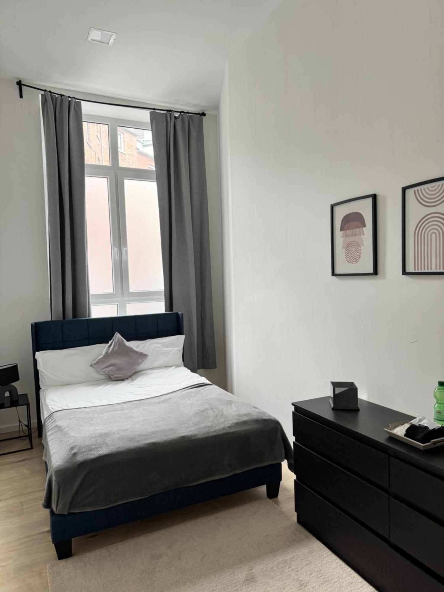 Heaven Homes - Doppelzimmer Mit Eigenem Bad Dusseldorf Bagian luar foto