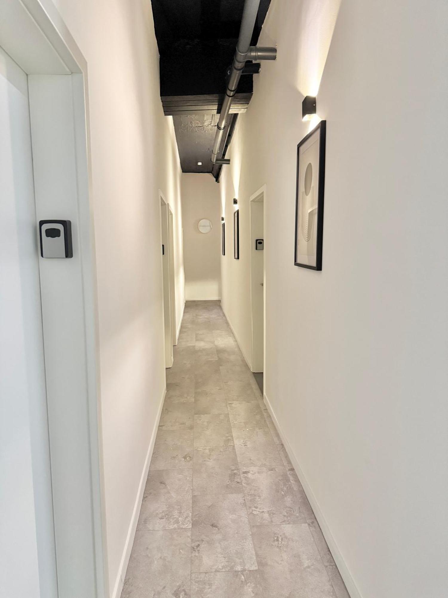 Heaven Homes - Doppelzimmer Mit Eigenem Bad Dusseldorf Bagian luar foto